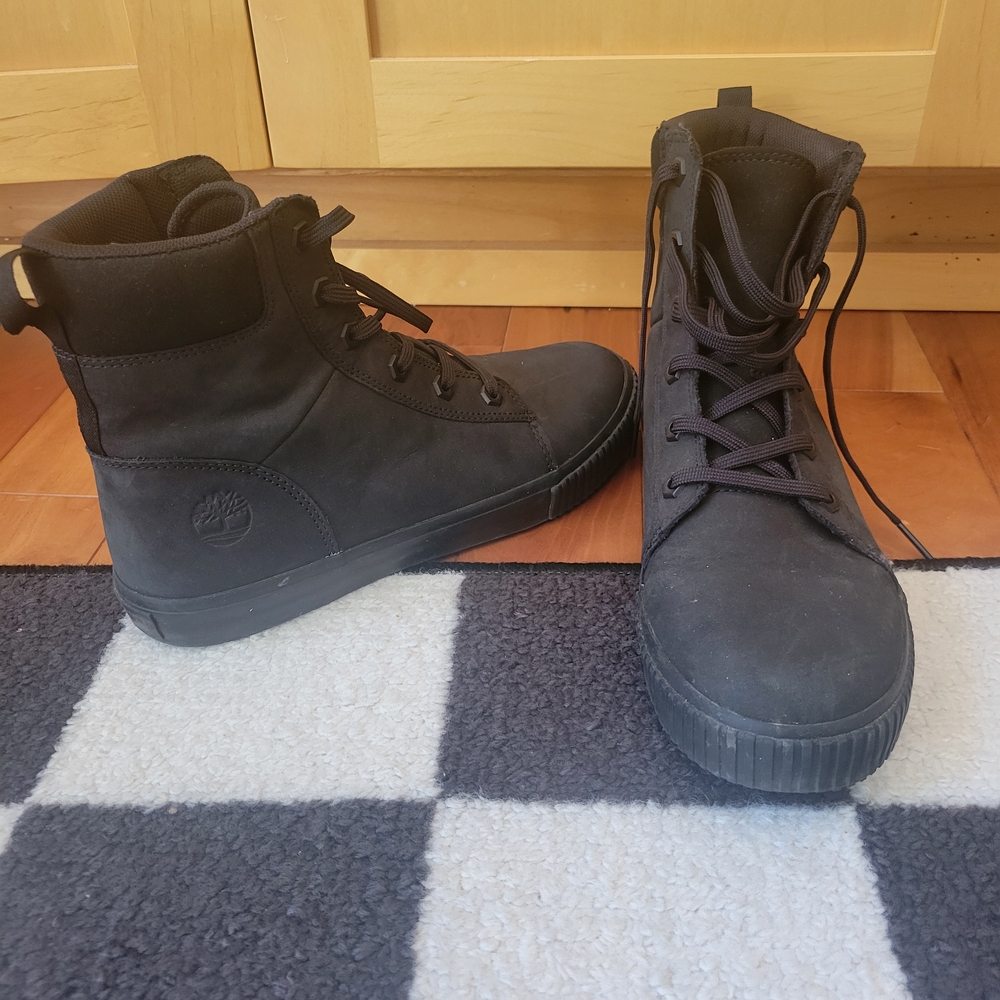 Black Timberland High-Top Sneakers